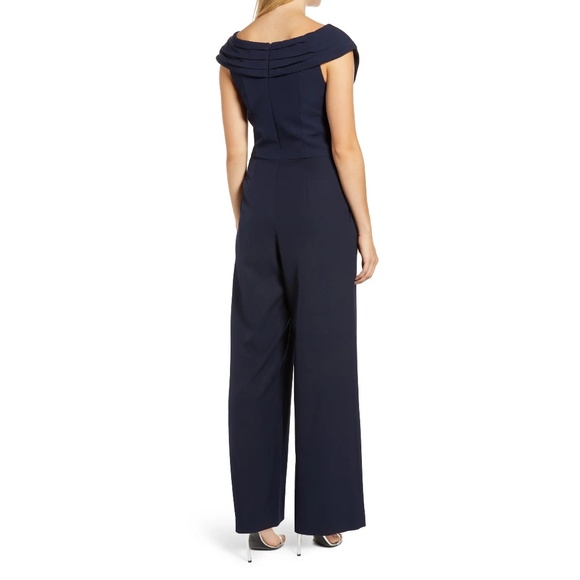 Vince Camuto Elevated V-Neck Wide Leg Jumpsuit - Picture 11 of 12